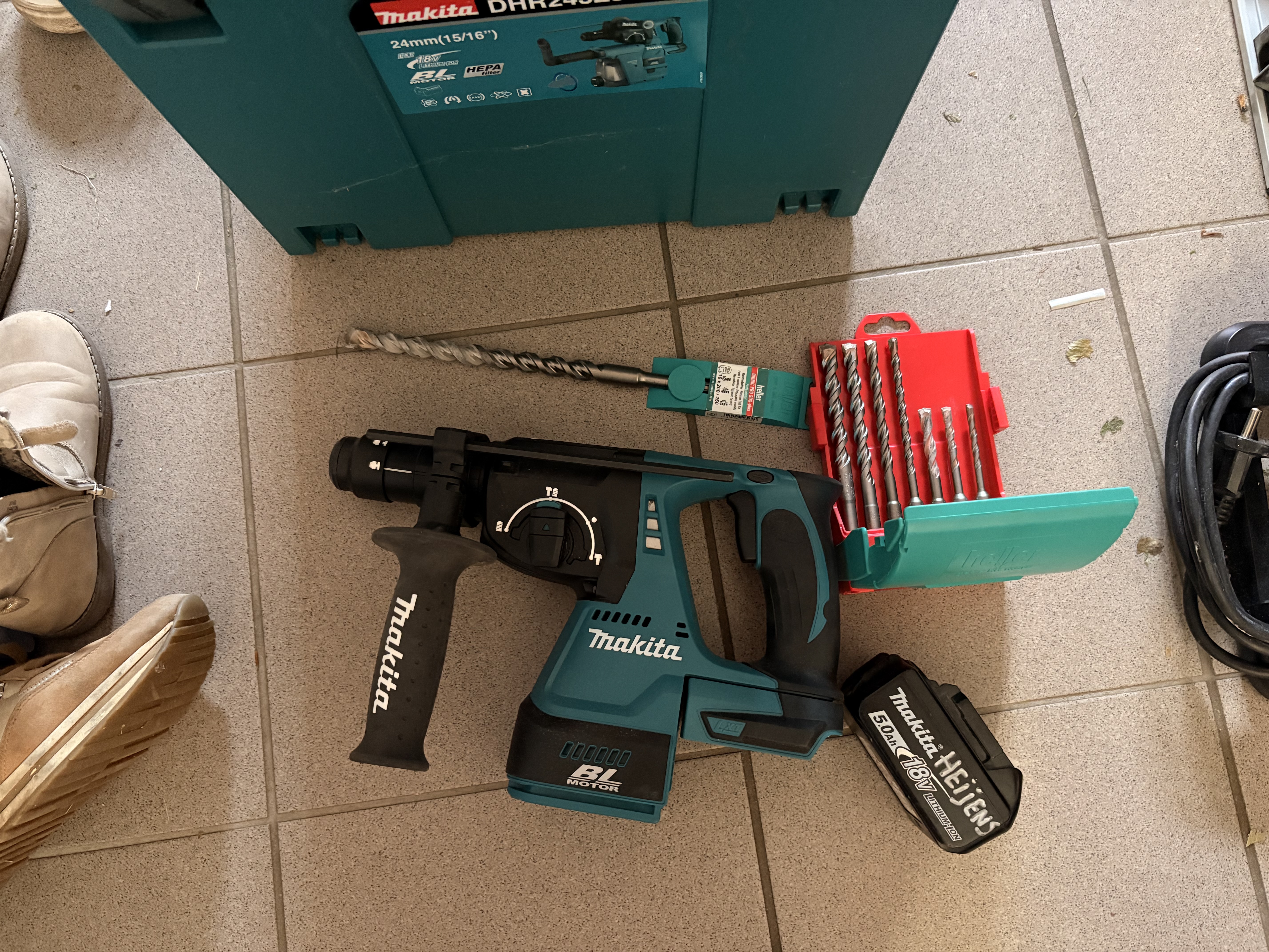 Boormachines